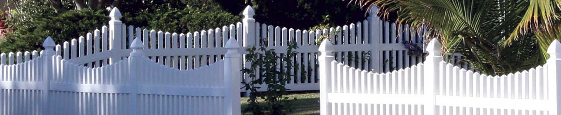Reach Duramax for custom vinyl fencing – Hire contractors for an affordable vinyl fencing installation