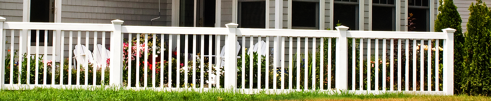 Here’s Why Vinyl Fences Are Ideal for Hot Weather Climates