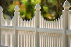 Traditional vinyl fence