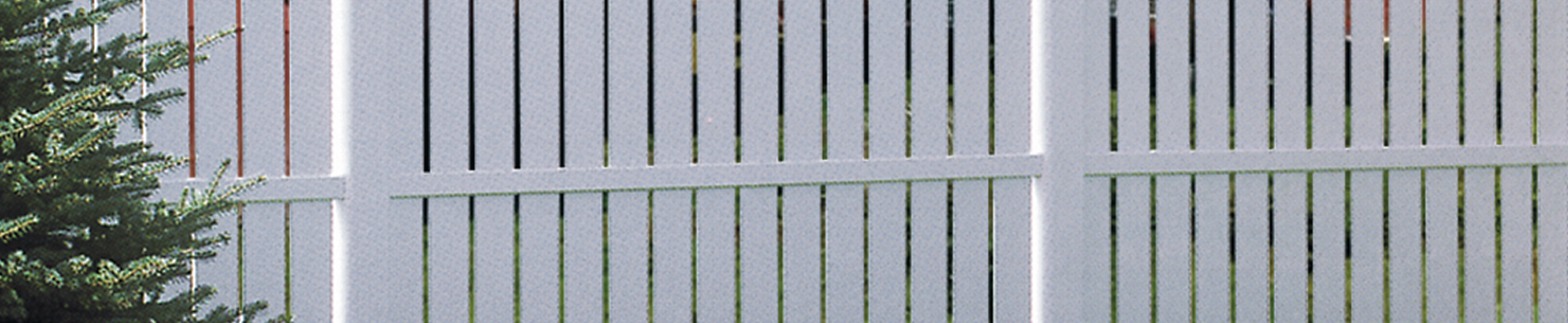 Installing a vinyl fence in Orange County – Certified and beautiful fences from Duramax