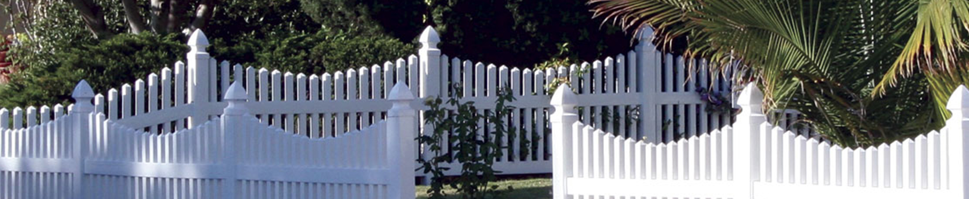 Buy Traditional Vinyl Fencing For Your USA Home