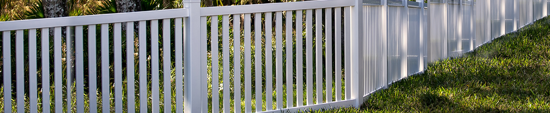 semi-privacy vinyl fences