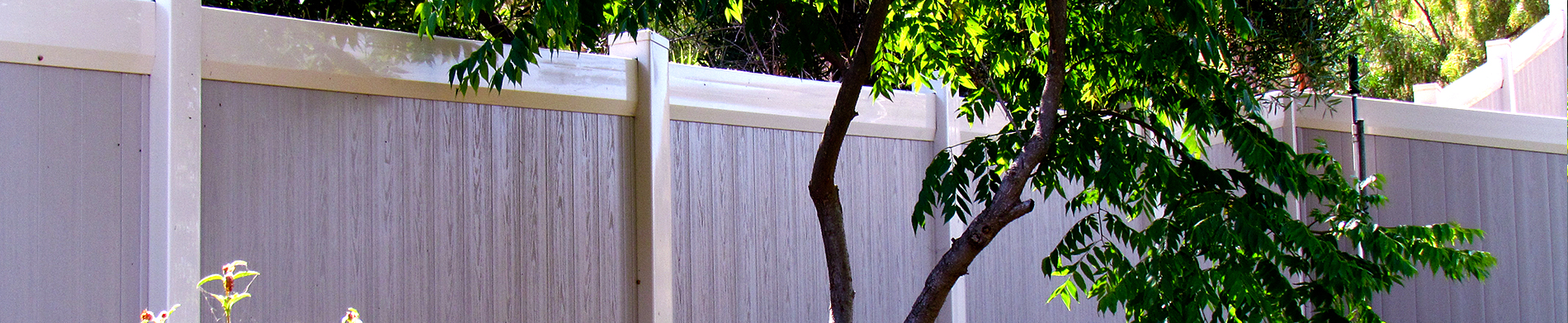 The Ultimate Guide to Buy Vinyl Fencing Material for the Winters