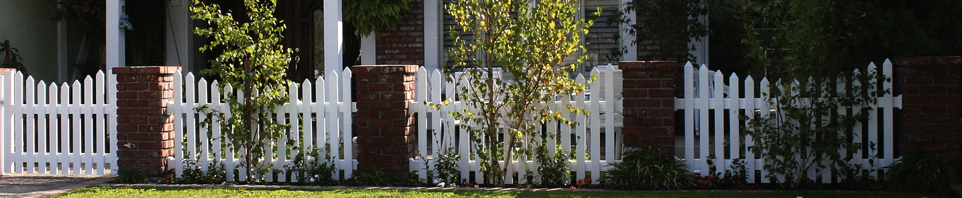 Etiquette Tips for Sharing a Fence with Your Neighbor