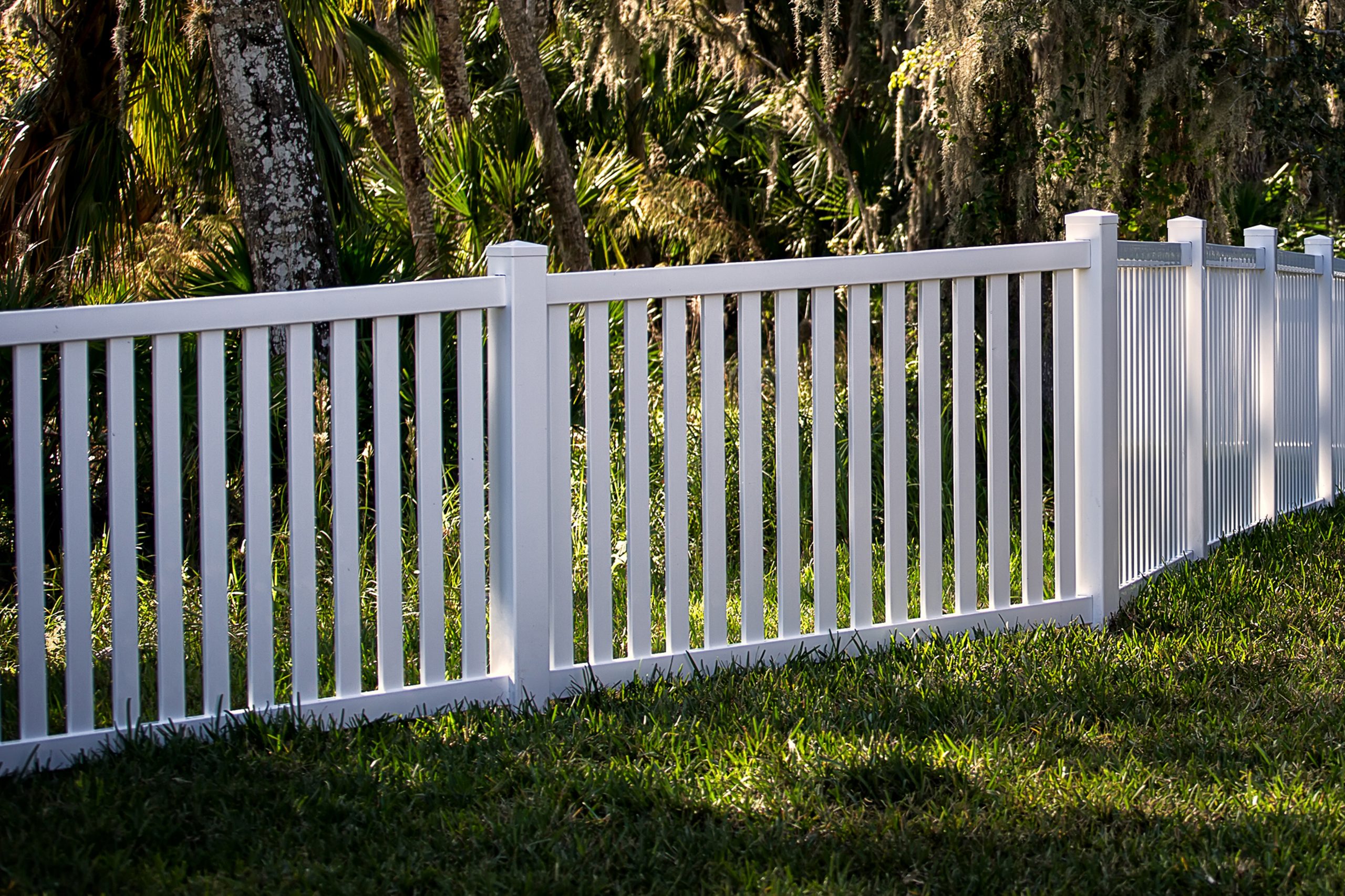 Pioneering Vinyl Fence Calculator Simplifies Fence Design And More